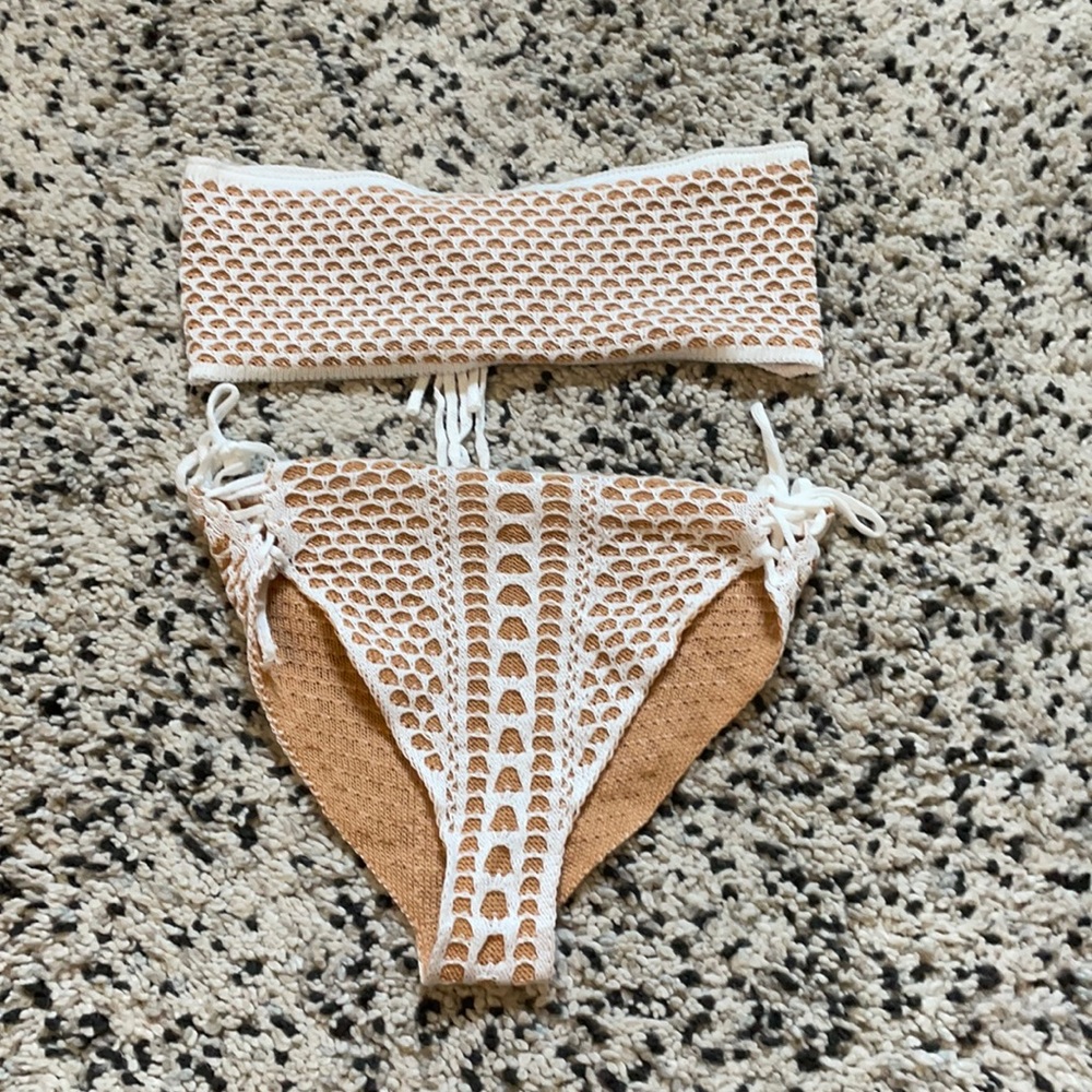 NWOT bikini set brown orange and white